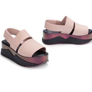 Melissa + CZO Pink Platform size 7
